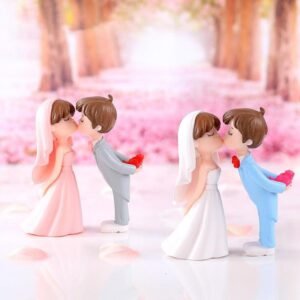 1set of 2 pcs Miniature bride-and-groom figurine couples