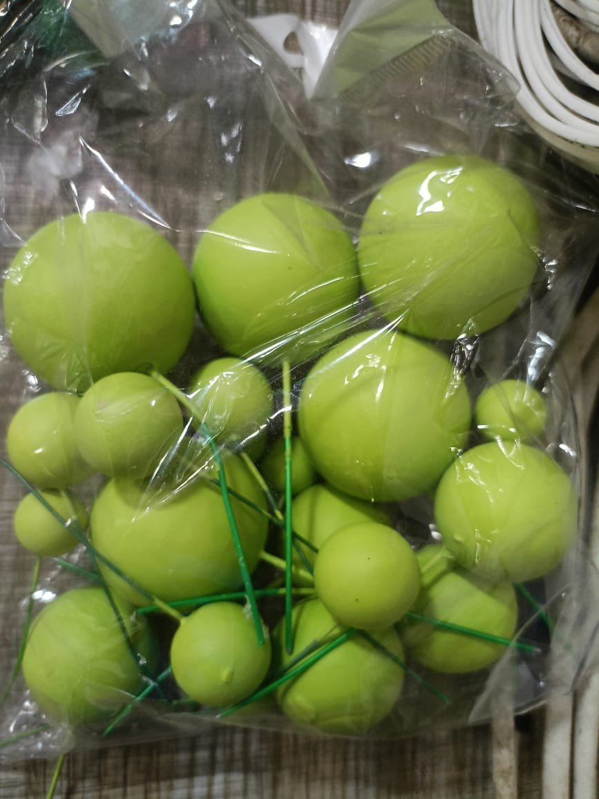 20pcs Matt Neon Green Faux Ball